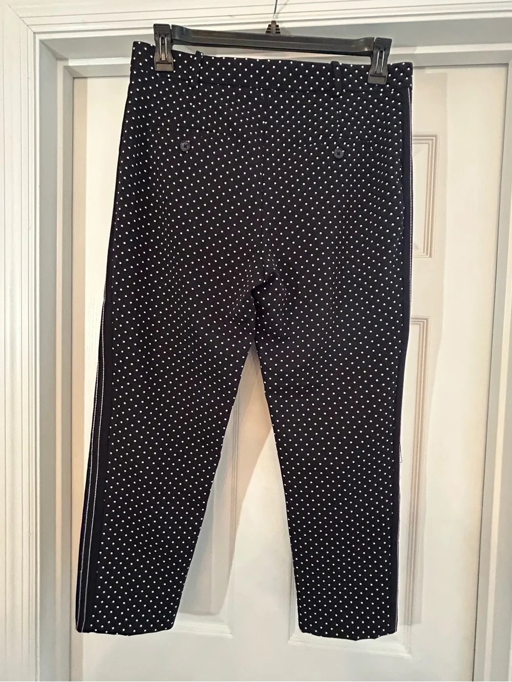 ZARA BLACK AND WHITE POLKA DOT TROUSERS SIZE M